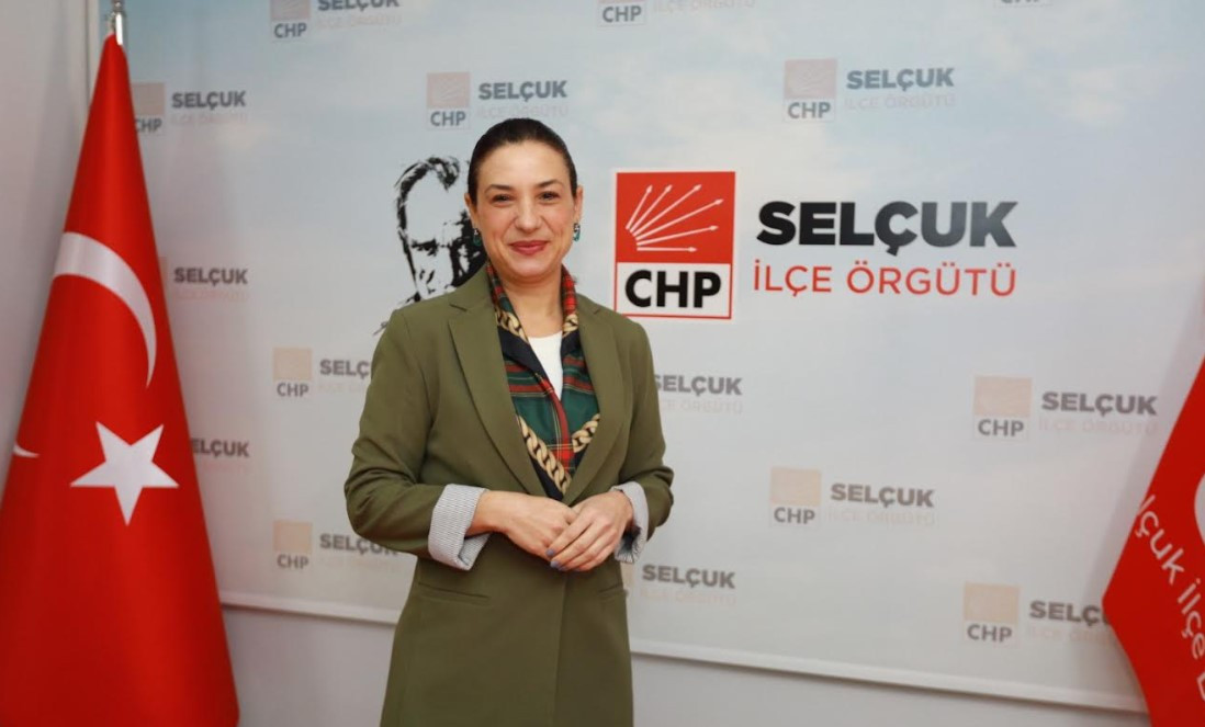 Efes Selçuk Belediye Başkanı Filiz Ceritoğlu Sengel, vatandaşları Cumhuriyet Halk Partisi’ne üye olmaya davet etti