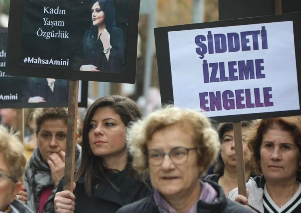 CHP Efes Selçuk İlçe Başkanı İpek Onbaşıoğlu’ndan 25 Kasım Mesajı: “Bu düzen gidecek, biz kazanacağız”