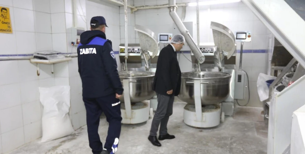 Efes Sel&ccedil;uk Belediyesi Zabıta M&uuml;d&uuml;rl&uuml;ğ&uuml;&rsquo;nden Ramazan Ayı &Ouml;ncesi Sıkı Denetim