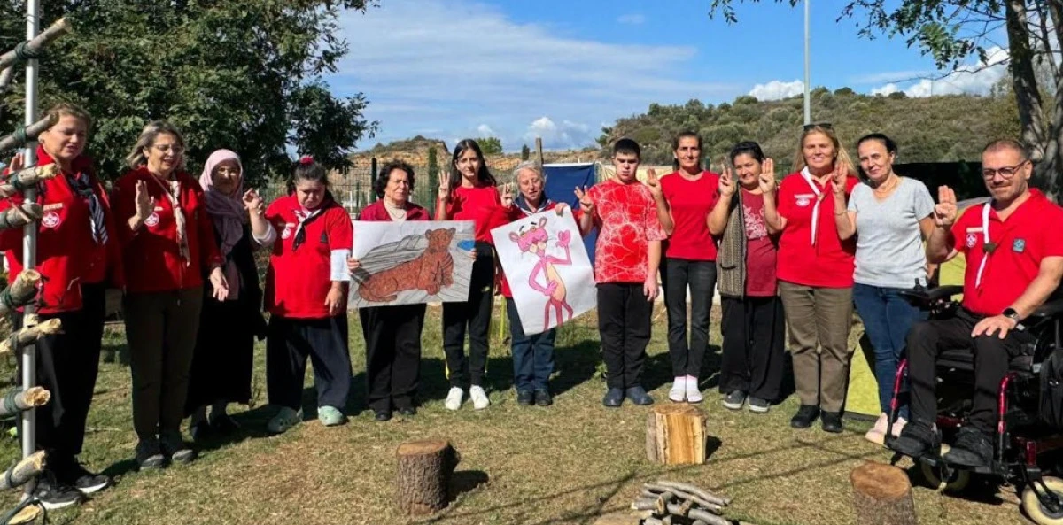 Efes Selçuk’un engelsiz çocukları izcilikle tanıştı