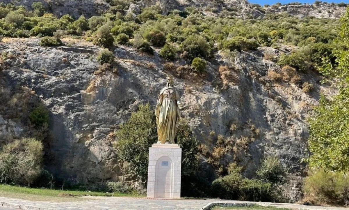 Meryem Ana'ya komşu RES bakanlık masasında!