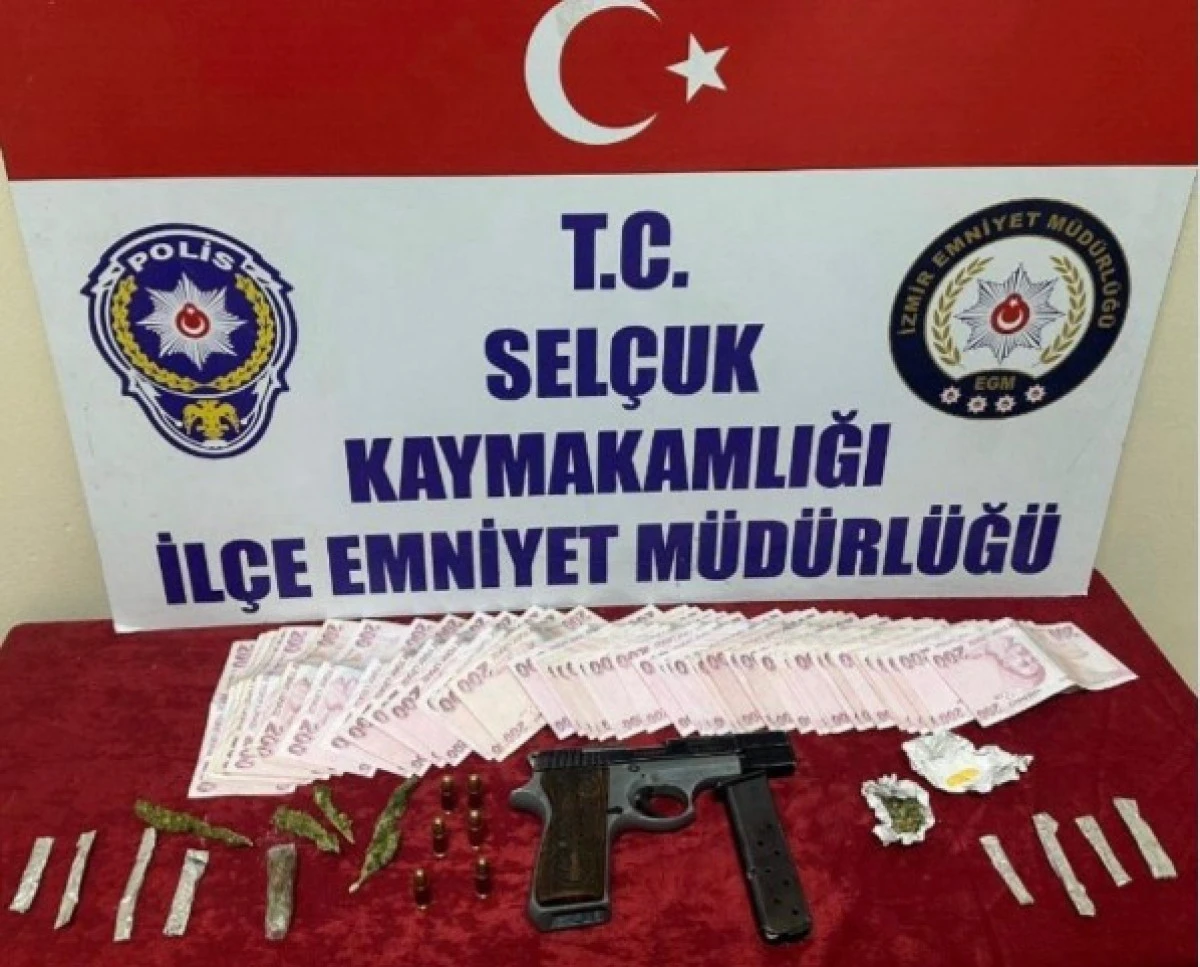 Selçuk’ta Uyuşturucu Operasyonu: 3 Şüpheli Gözaltında