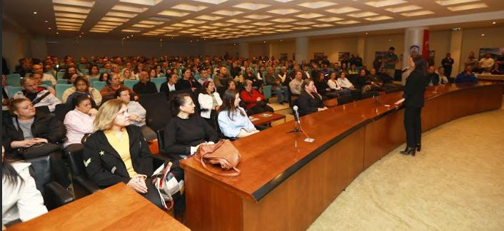  Sengel: “Zor bir süreçten geçiyoruz, birlikte aşacağız”